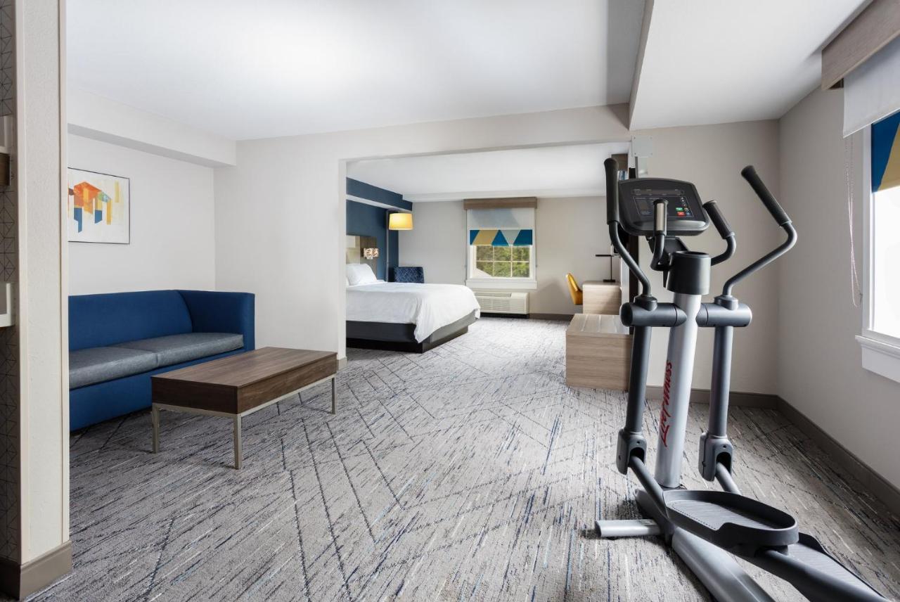 Holiday Inn Express & Suites Williamsburg By Ihg Exterior foto