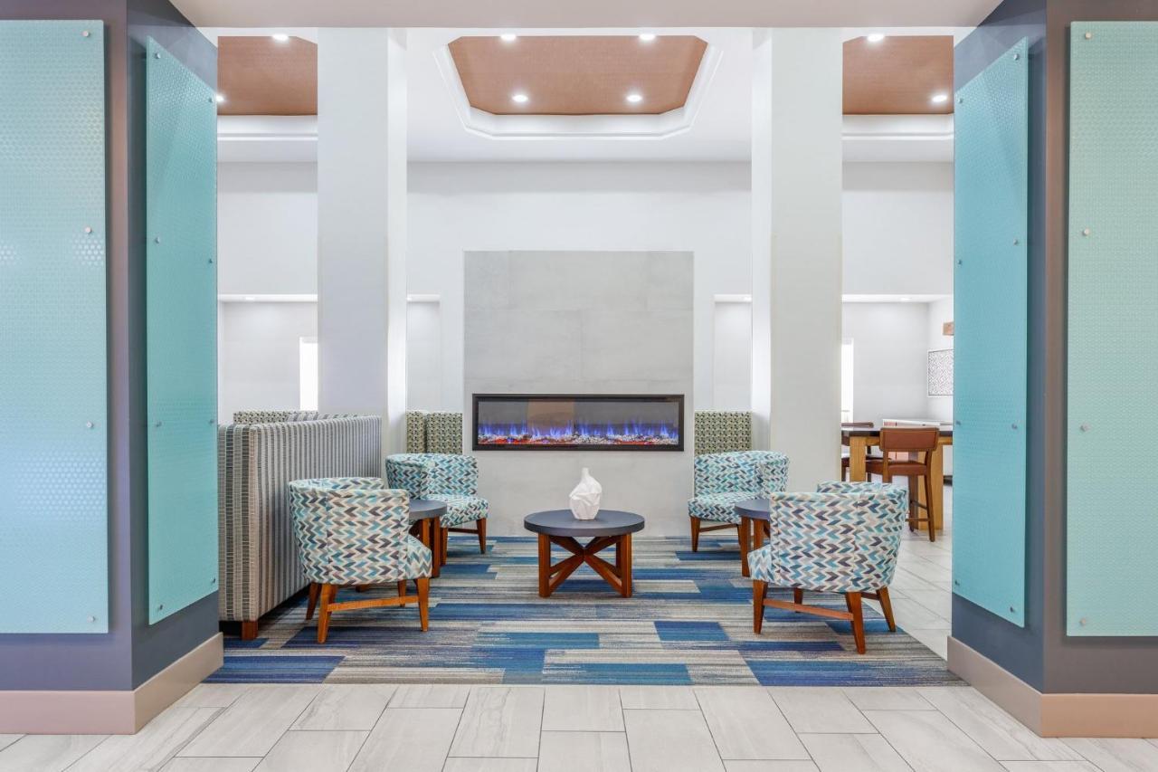 Holiday Inn Express & Suites Williamsburg By Ihg Exterior foto